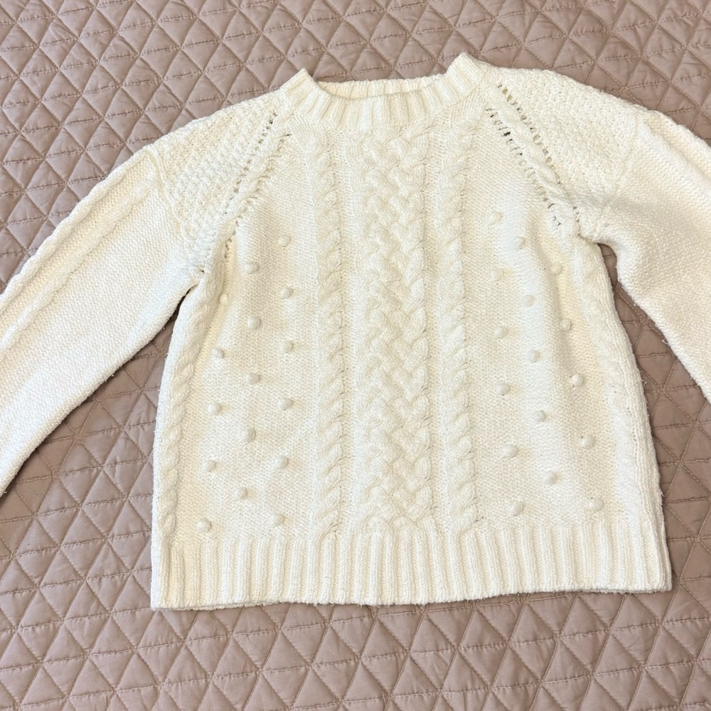 Moon & Madison Ivory Textured Knit Sweater Size Medium